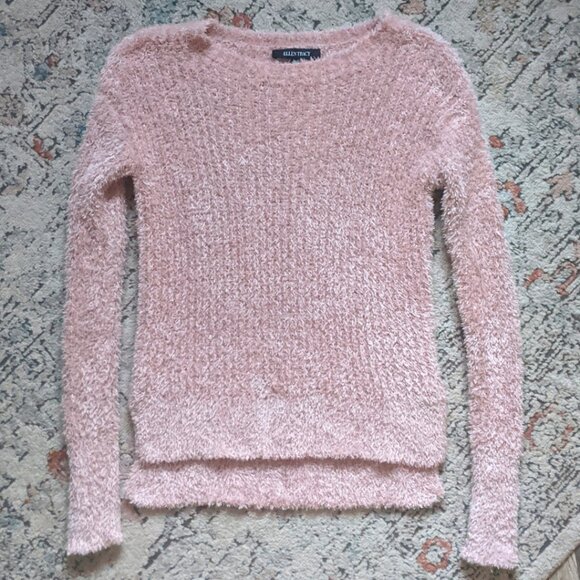 Ellen Tracy Blush Pink Fuzzy Sweater | XS | Crewneck | Cozy & Soft Pullover - Picture 1 of 7